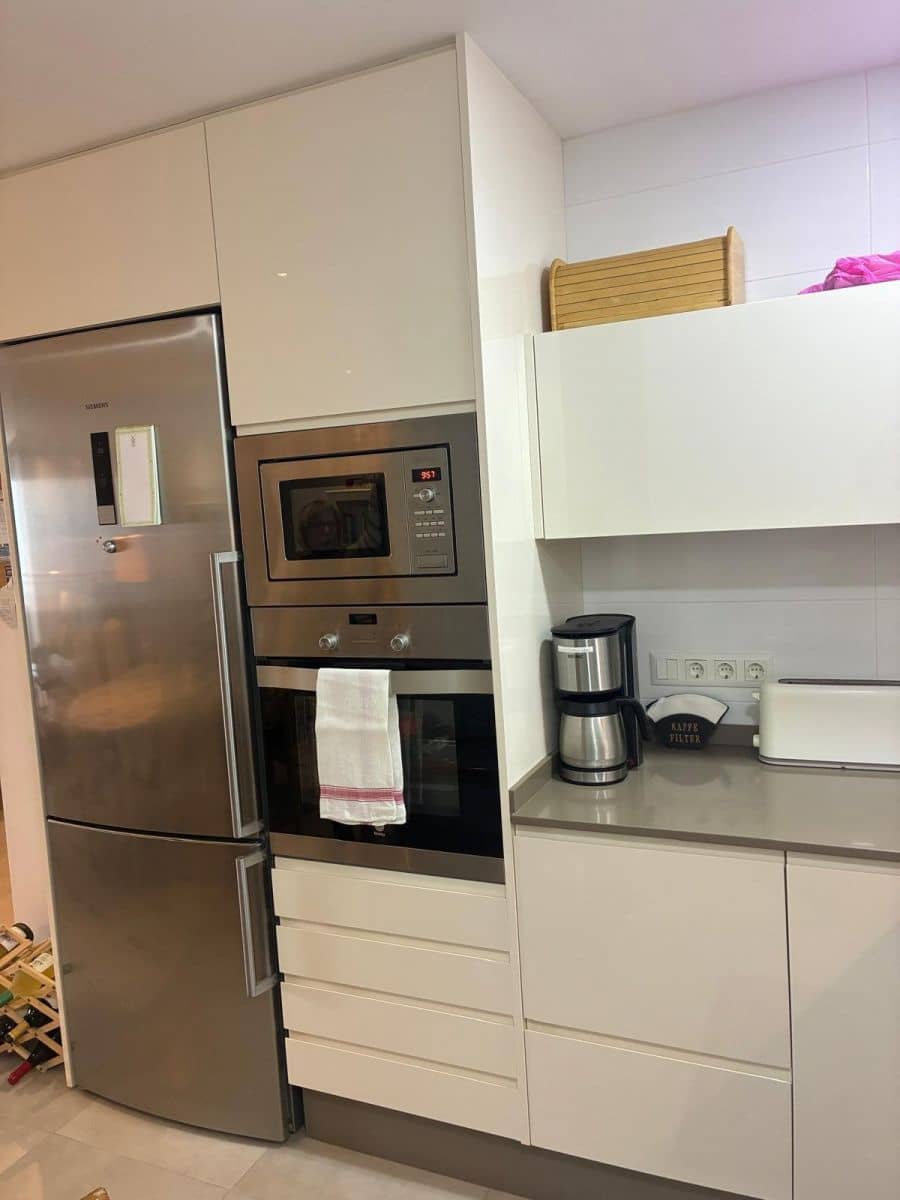 2 chambre Appartement à vendre à Torrevieja avec piscine - 369 000 € (Ref: 9514128)