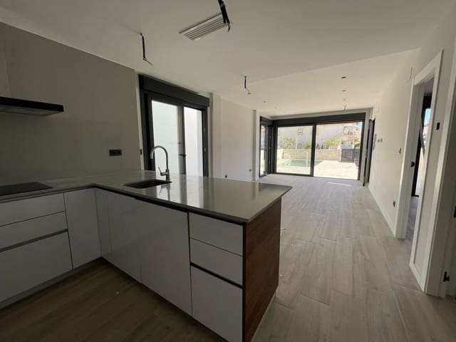 4 soverom Leilighet til salgs i Pilar de la Horadada med garasje - € 575 000 (Ref: 9514133)