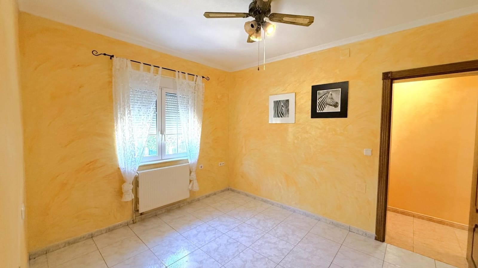 4 Zimmer Villa zu verkaufen in Pinar de Campoverde mit Garage - 480.000 € (Ref: 9514135)