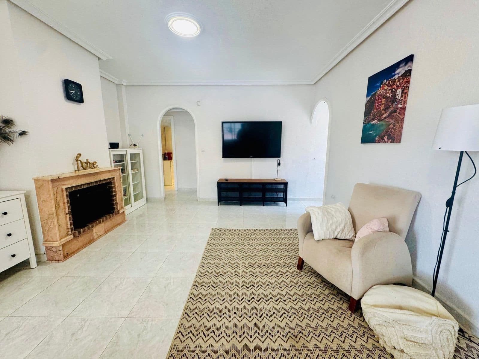 3 soveværelse Villa til salg i La Florida med swimmingpool garage - € 340.000 (Ref: 9514137)