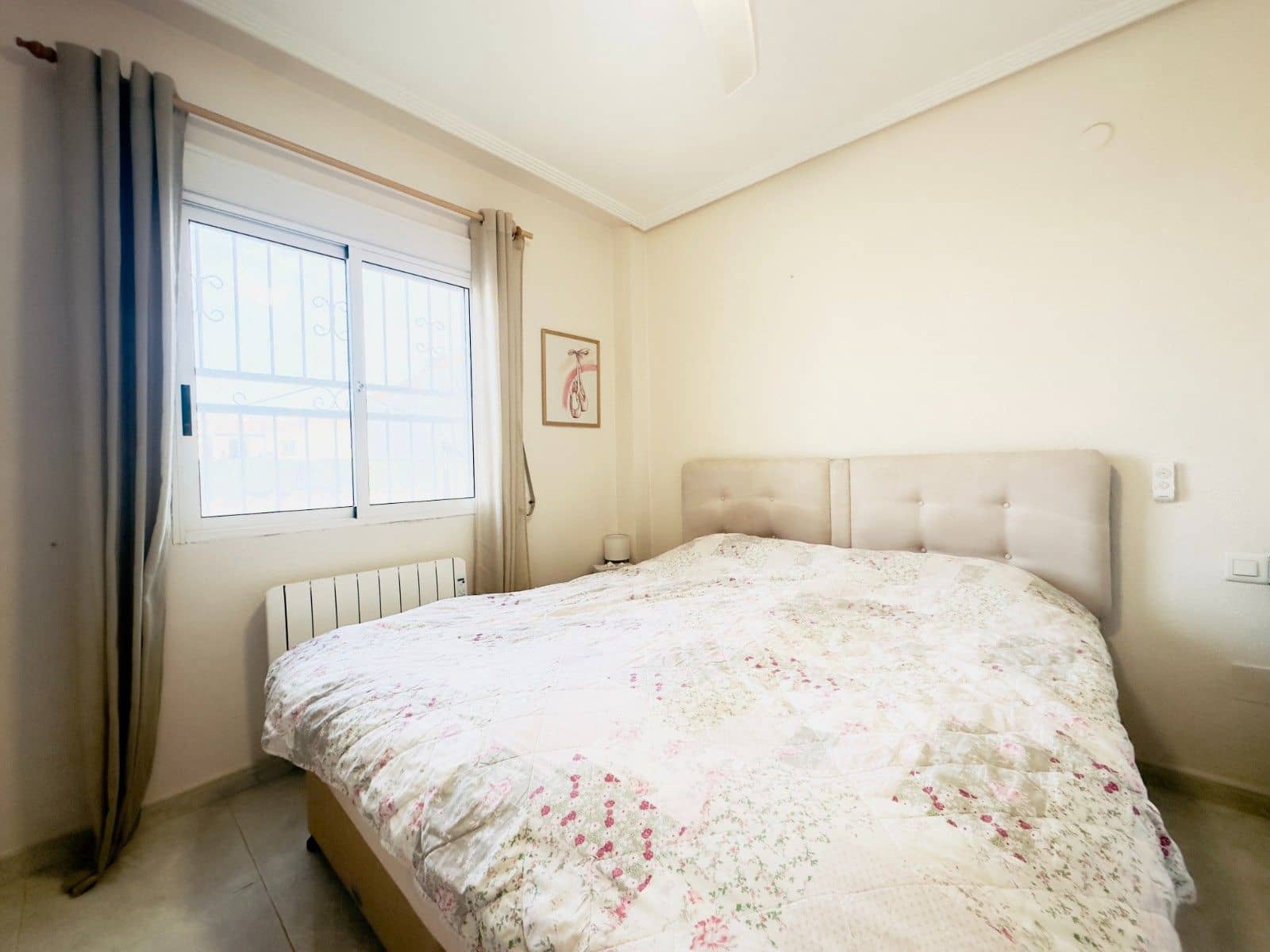 3 soveværelse Villa til salg i La Florida med swimmingpool garage - € 340.000 (Ref: 9514137)