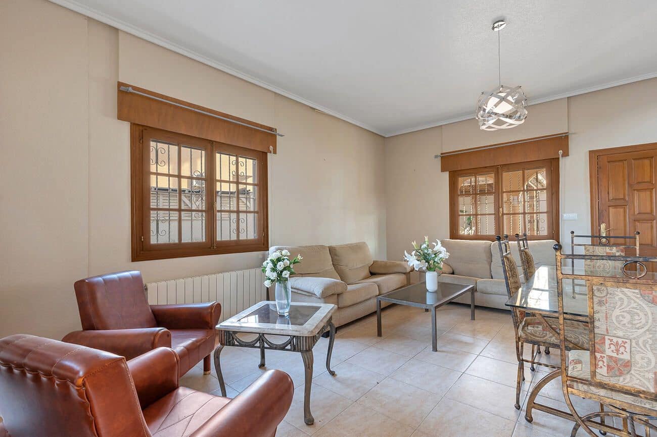 4 chambre Villa/Maison à vendre à Almoradi - 369 000 € (Ref: 9514155)