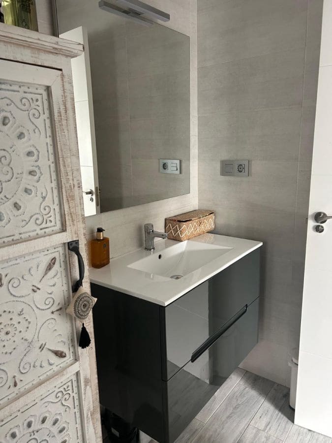 3 slaapkamer Villa te koop in Daya Vieja met zwembad - € 389.000 (Ref: 9514165)