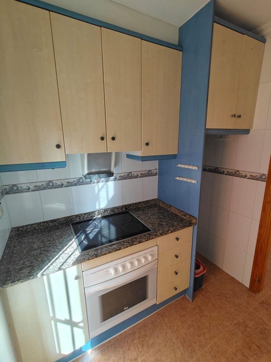 3 bedroom Apartment for sale in Los Montesinos with pool - € 185,000 (Ref: 9514179)