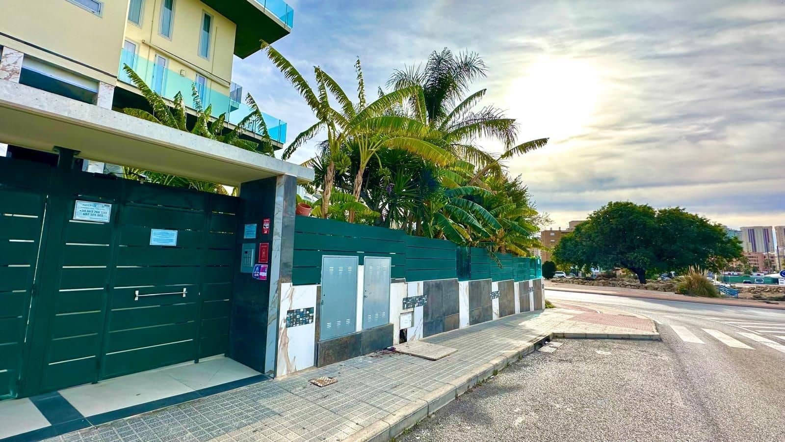 Apartamento de 2 habitaciones en Finestrat en venta con piscina - 280.000 € (Ref: 9514221)