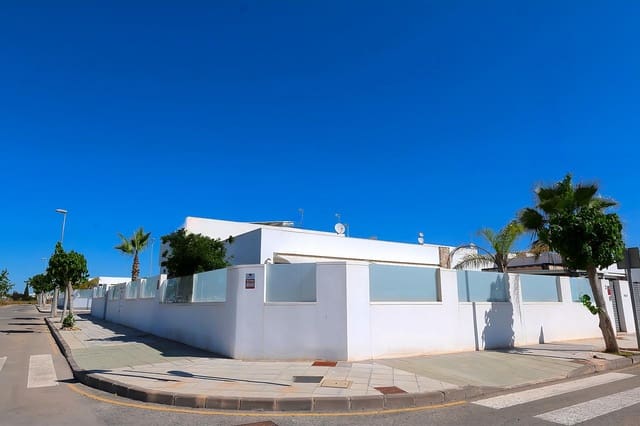 3 camera da letto Villa in vendita in Pilar de la Horadada - 445.000 € (Rif: 9514253)