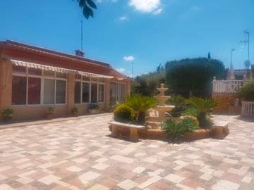 Chalet de 3 habitaciones en Elche / Elx en venta - 330.000 € (Ref: 9514258)