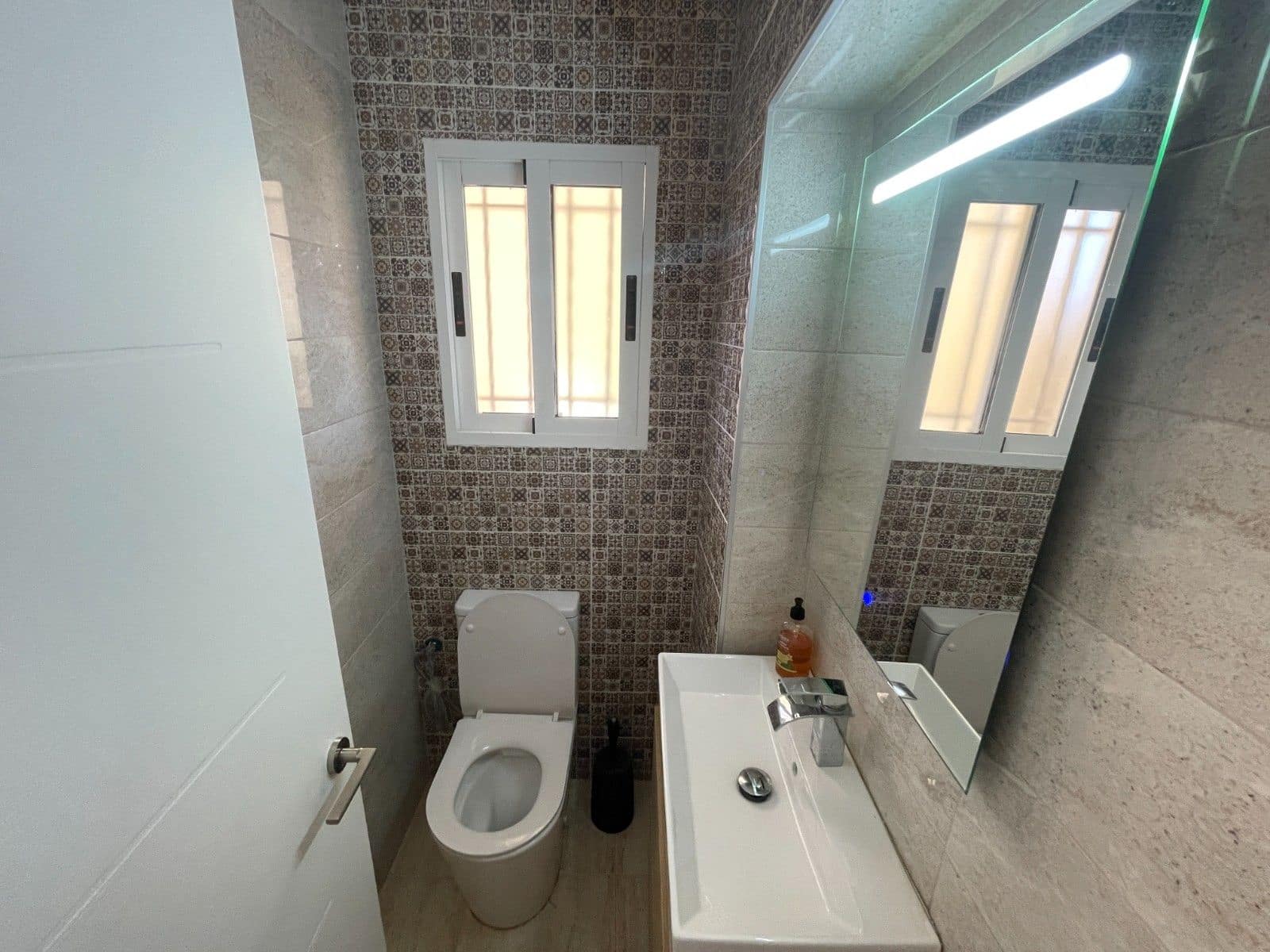 4 makuuhuone Huvila myytävänä paikassa Guardamar del Segura - 410 000 € (Ref: 9514305)