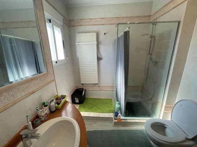 4 makuuhuone Huvila myytävänä paikassa Guardamar del Segura - 410 000 € (Ref: 9514305)