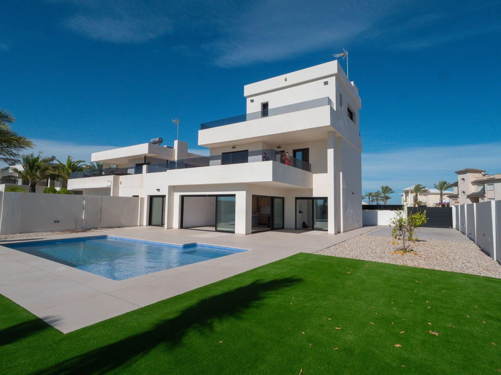 5 soverom Villa til salgs i La Manga del Mar Menor med svømmebasseng garasje - € 1 350 000 (Ref: 9514307)