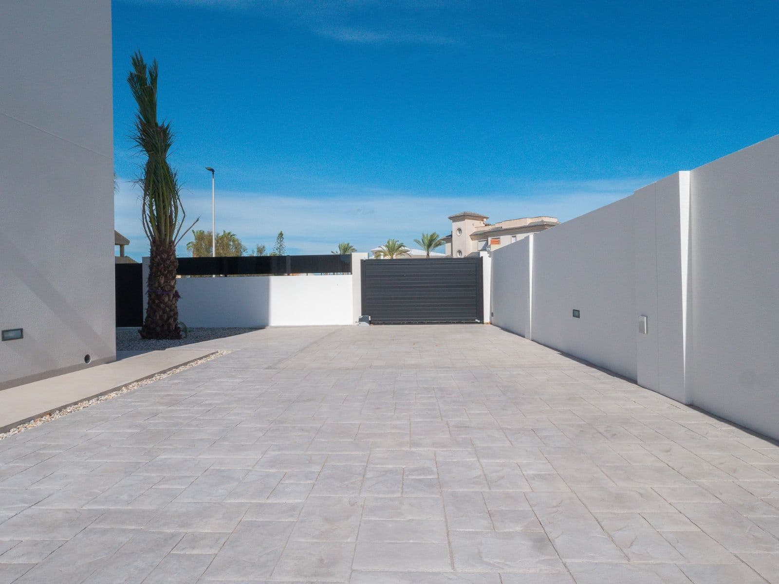 5 soverom Villa til salgs i La Manga del Mar Menor med svømmebasseng garasje - € 1 350 000 (Ref: 9514307)