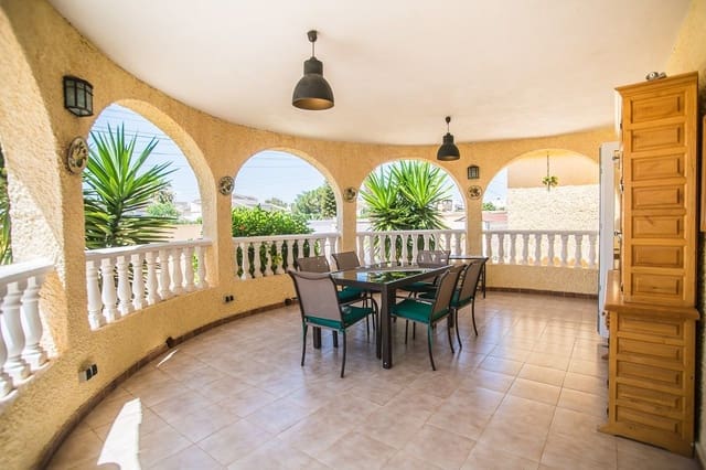 3 sypialnia Willa na sprzedaż w El Chaparral - La Siesta - La Torreta, Torrevieja z basenem - 519 000 € (Ref: 9514337)