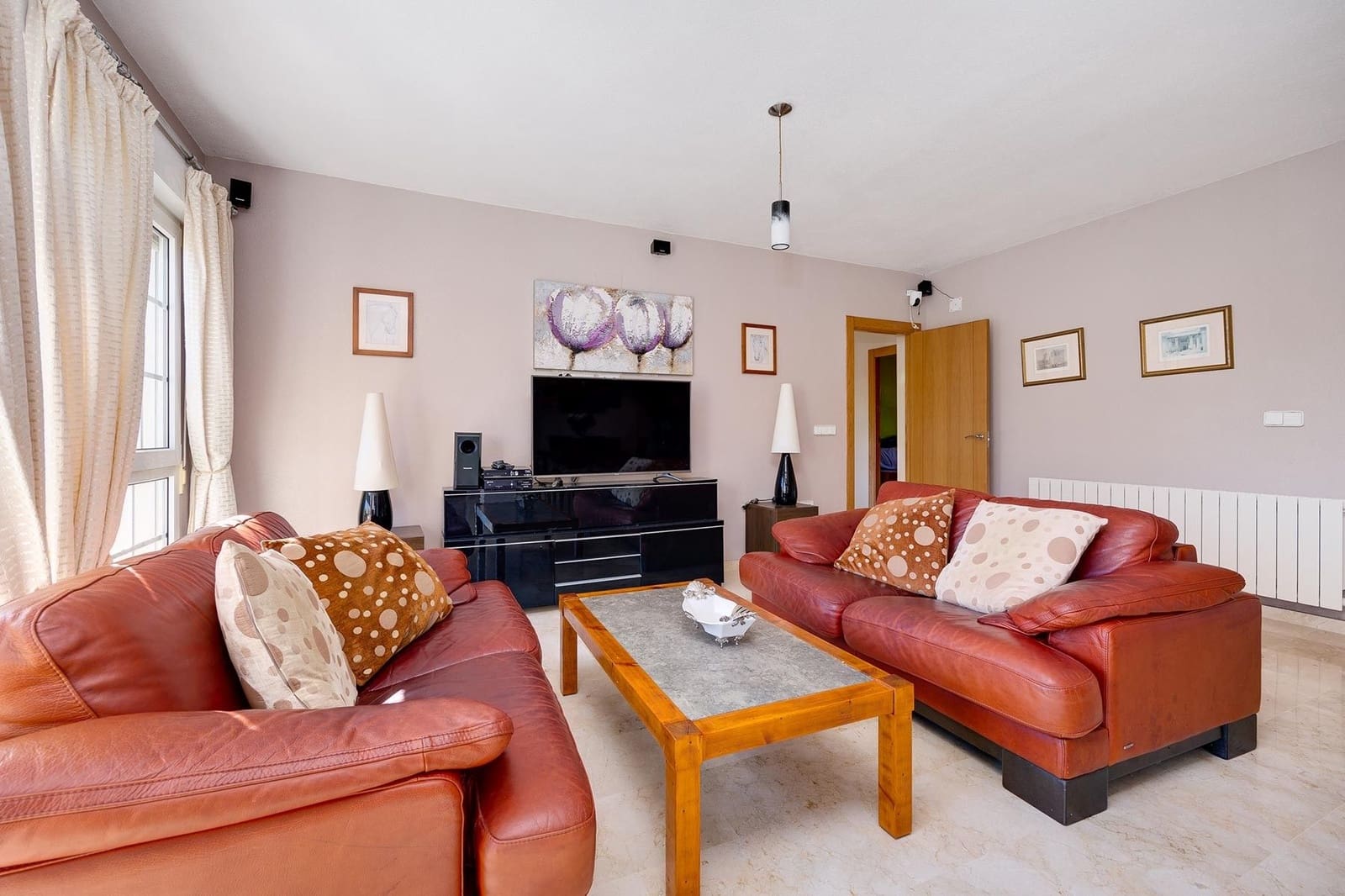 3 bedroom Villa for sale in Orihuela Costa with pool - € 550,000 (Ref: 9514349)