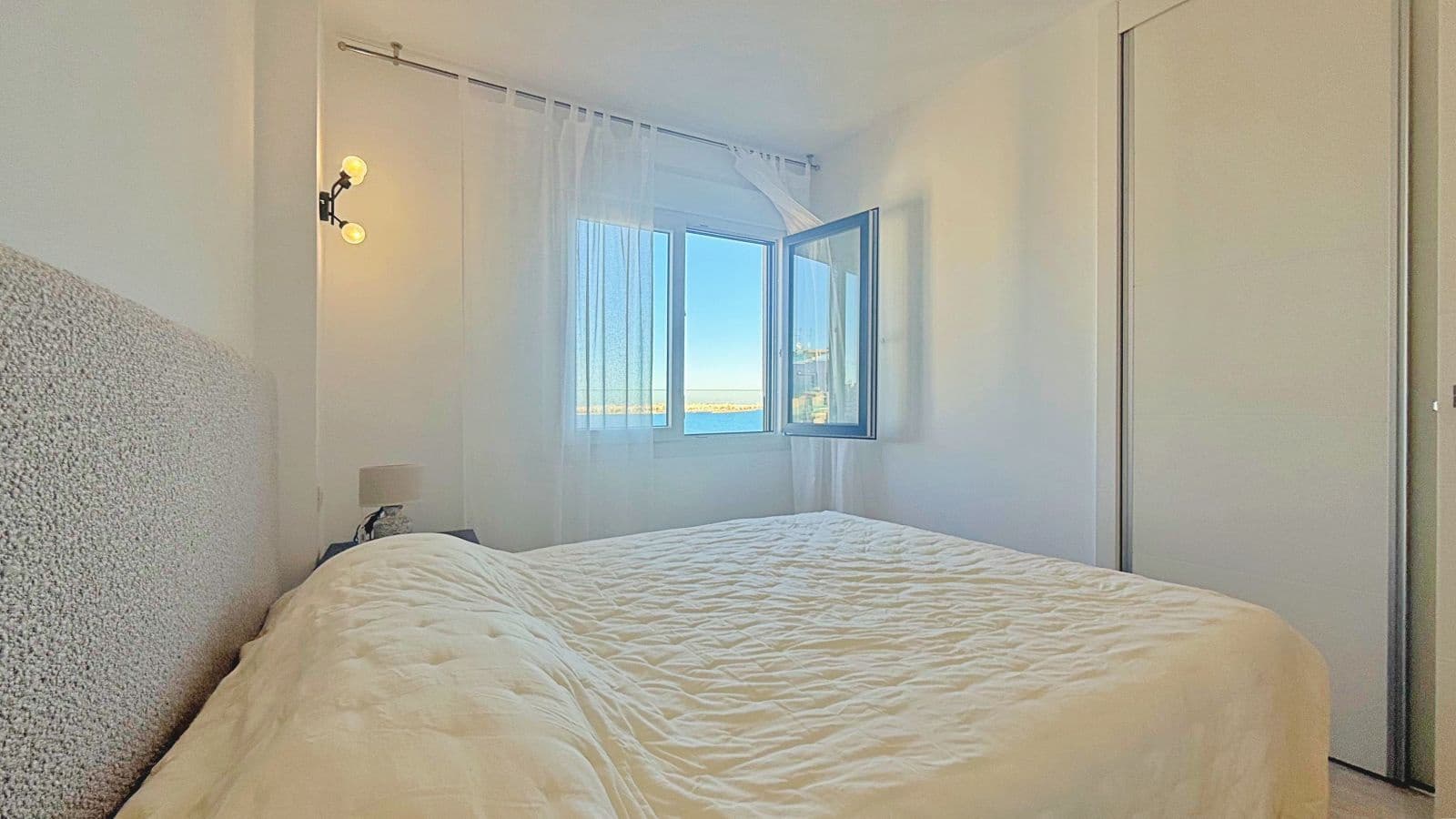 3 sovrum Takvåning till salu i Punta Prima - 765 000 € (Ref: 9514362)