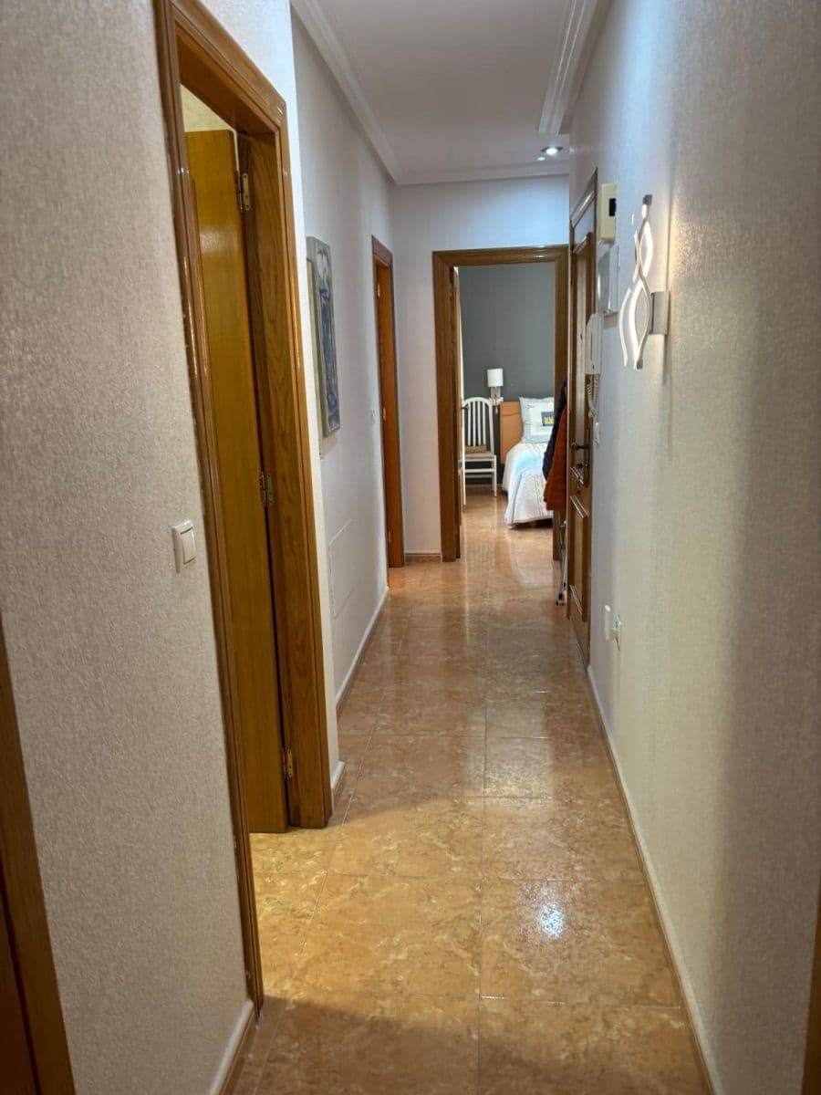 3 soveværelse Lejlighed til salg i Torrevieja - € 235.000 (Ref: 9514372)