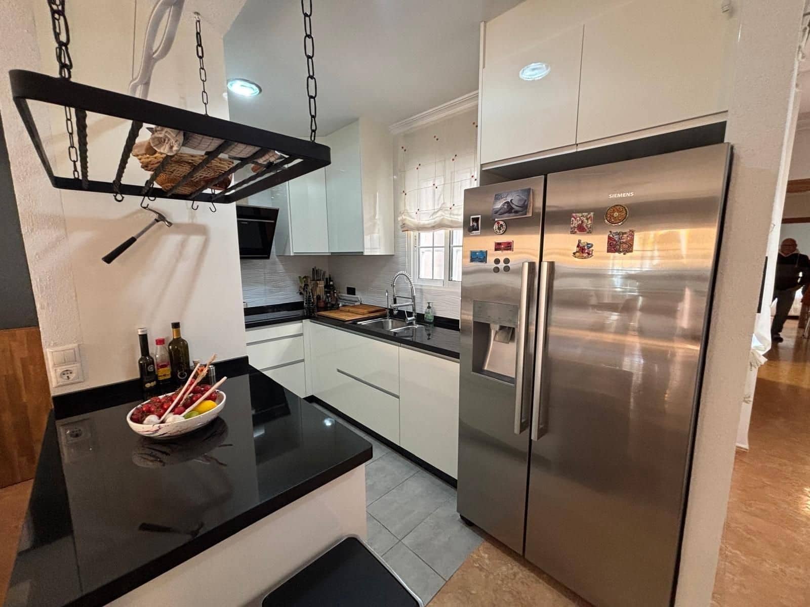 3 soveværelse Lejlighed til salg i Torrevieja - € 235.000 (Ref: 9514372)