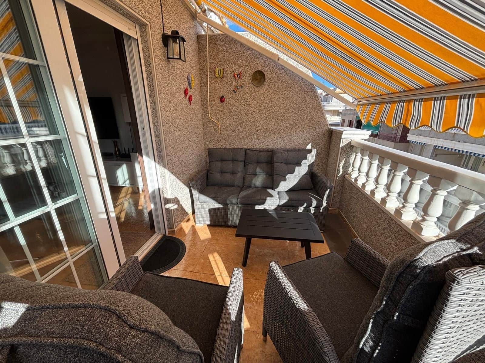 3 soveværelse Lejlighed til salg i Torrevieja - € 235.000 (Ref: 9514372)