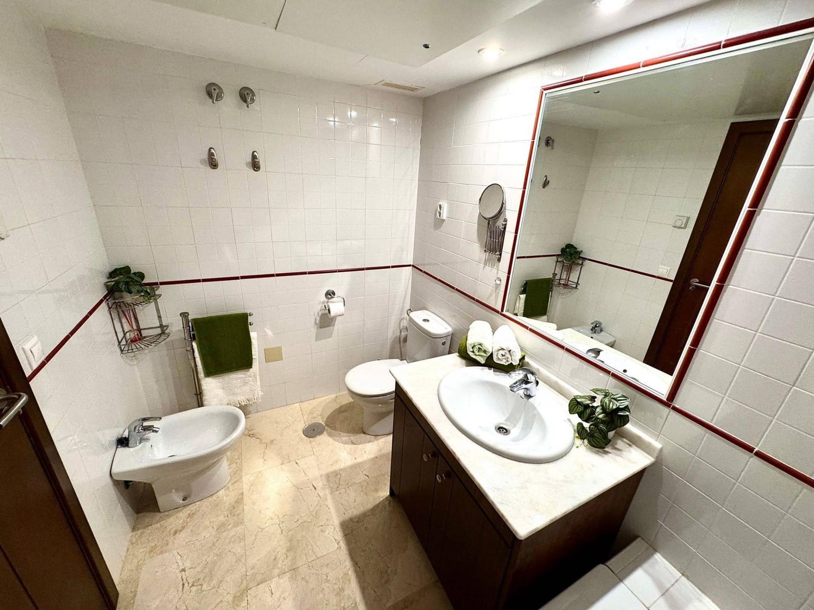 2 bedroom Apartment for sale in Punta Prima with pool - € 253,500 (Ref: 9514373)