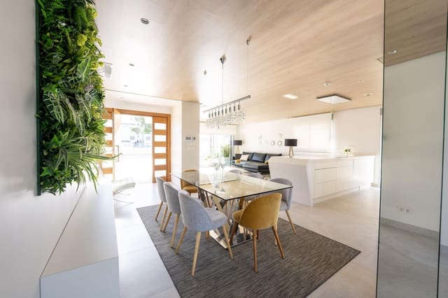 4 slaapkamer Villa te koop in Campoamor, Orihuela - € 1.950.000 (Ref: 9514386)