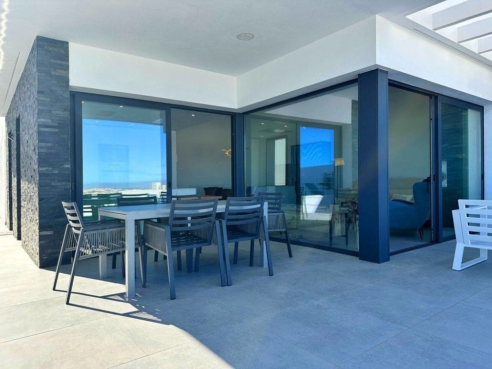 3 quarto Moradia para venda em Dona Pepa com piscina garagem - 620 000 € (Ref: 9514414)