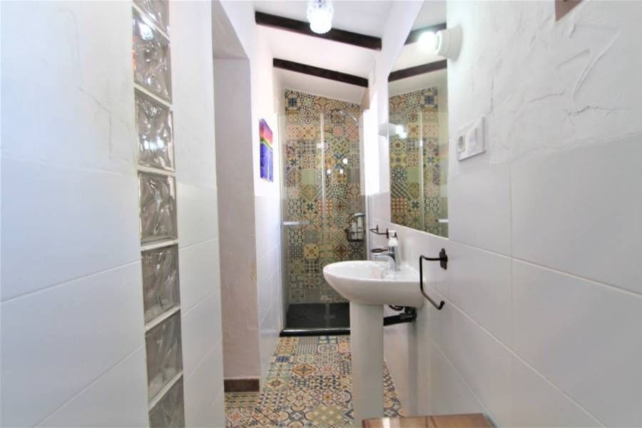 9 sypialnia Willa na sprzedaż w Orihuela Costa - 690 000 € (Ref: 9514450)