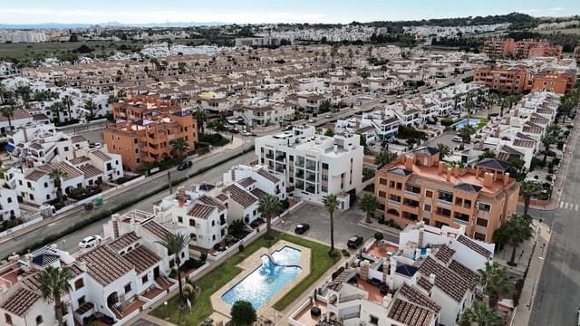2 soverom Penthouse til salgs i Villamartín - Las Filipinas, Orihuela med garasje - € 339 900 (Ref: 9514480)