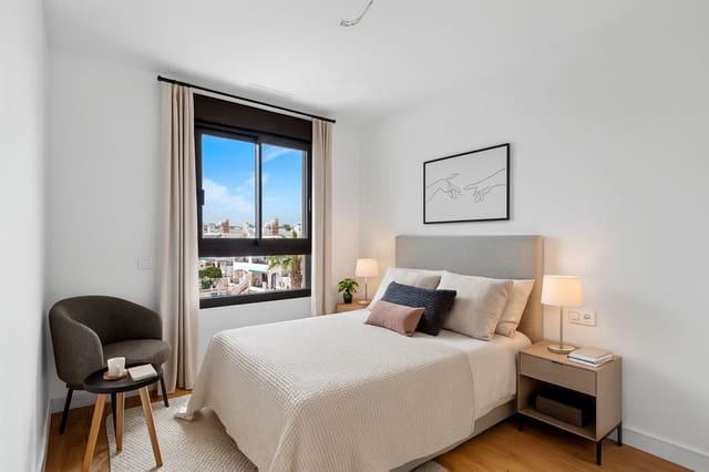 2 bedroom Penthouse for sale in Villamartin, Orihuela with garage - € 339,900 (Ref: 9514480)