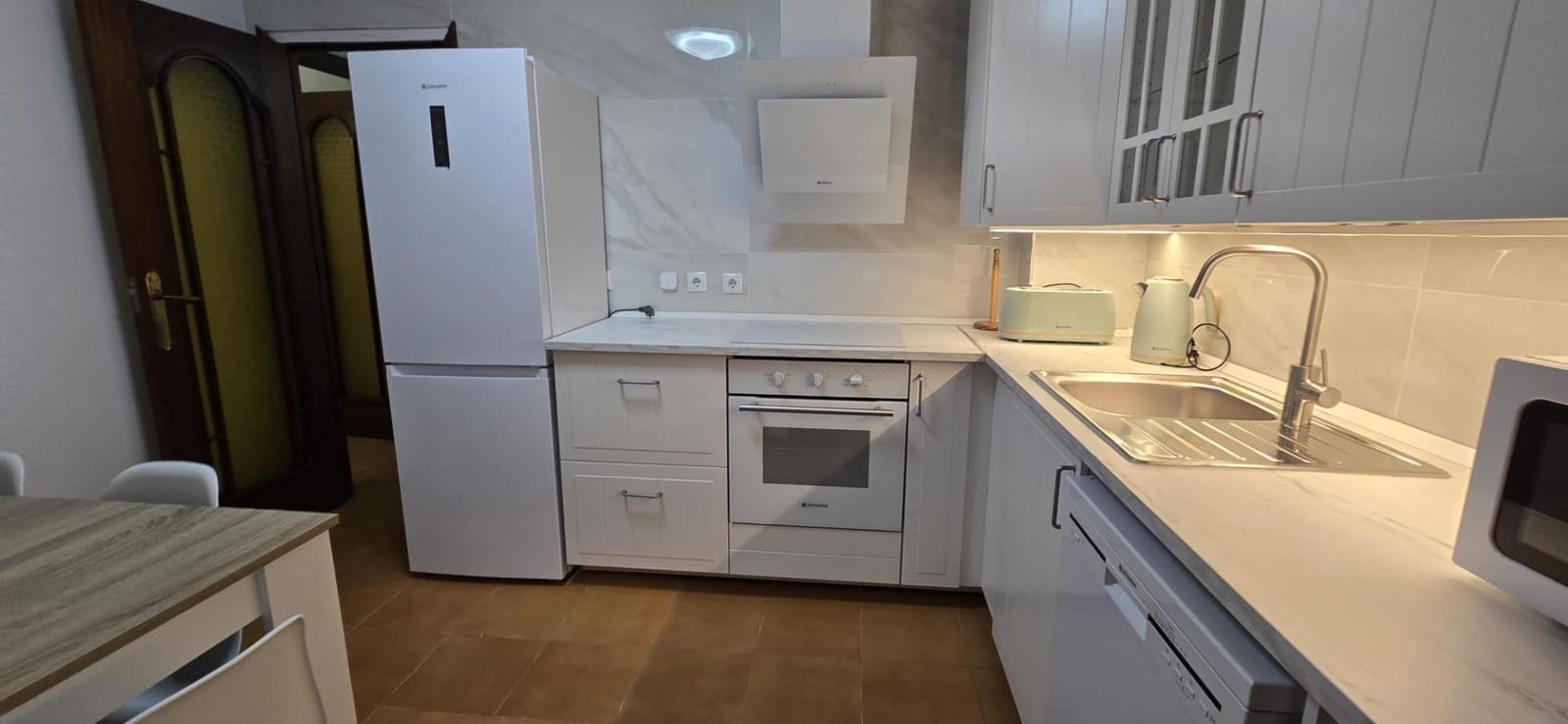 Apartamento de 4 habitaciones en Torrevieja en venta - 299.000 € (Ref: 9514481)