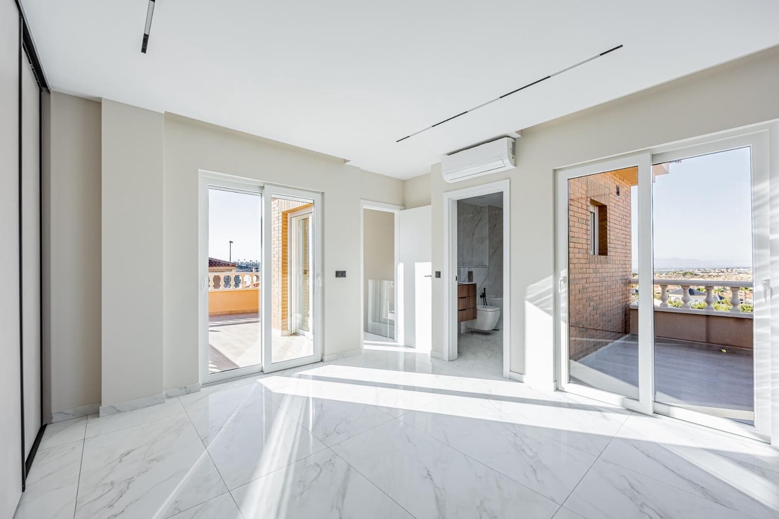 4 chambre Villa/Maison à vendre à Ciudad Quesada avec piscine - 499 000 € (Ref: 9514504)