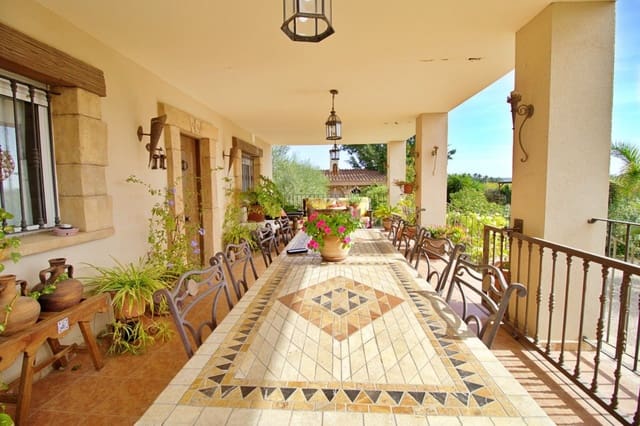 5 slaapkamer Villa te koop in Valverde, Elche / Elx met zwembad - € 620.000 (Ref: 9514506)