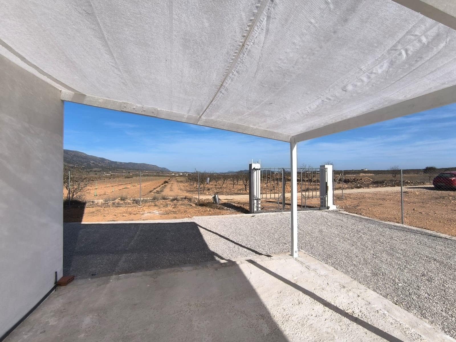 4 bedroom Villa for sale in Pinoso - € 210,000 (Ref: 9514517)