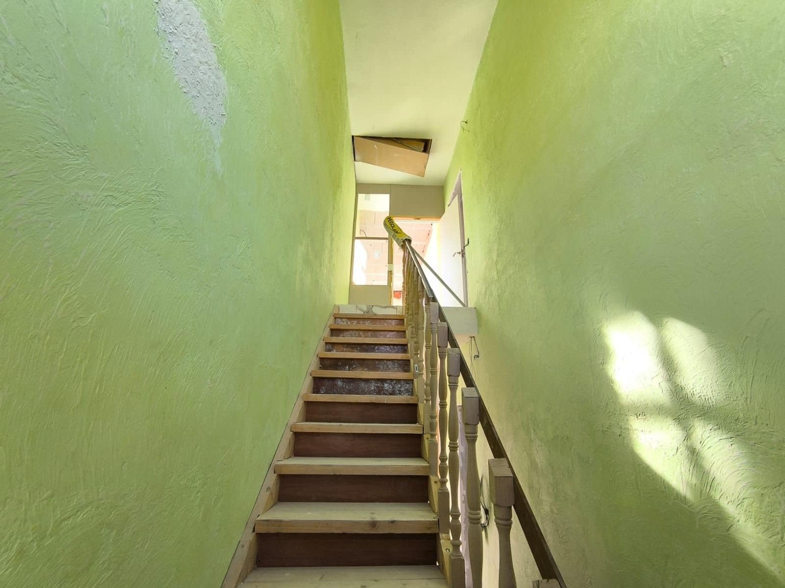 4 bedroom Villa for sale in Pinoso - € 210,000 (Ref: 9514517)