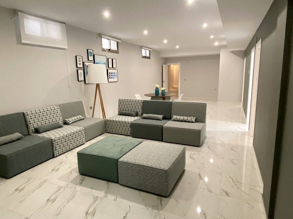 5 bedroom Villa for sale in Orihuela Costa with pool - € 499,000 (Ref: 9514524)