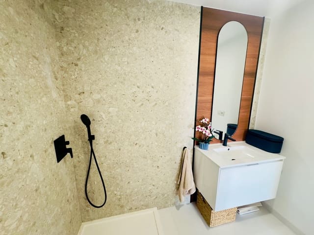 2 makuuhuone Huoneisto myytävänä paikassa San Miguel de Salinas mukana uima-altaan 
autotalli - 220 000 € (Ref: 9514531)