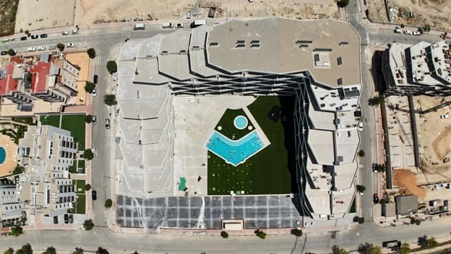 2 makuuhuone Huoneisto myytävänä paikassa San Miguel de Salinas mukana uima-altaan 
autotalli - 220 000 € (Ref: 9514531)