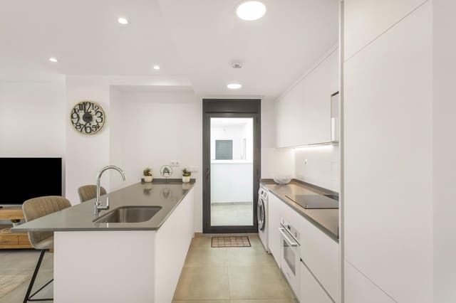 2 makuuhuone Huoneisto myytävänä paikassa Los Alcázares - 296 000 € (Ref: 9514556)