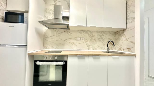 3 quarto Apartamento para venda em Centro, Torrevieja - 199 900 € (Ref: 9514557)