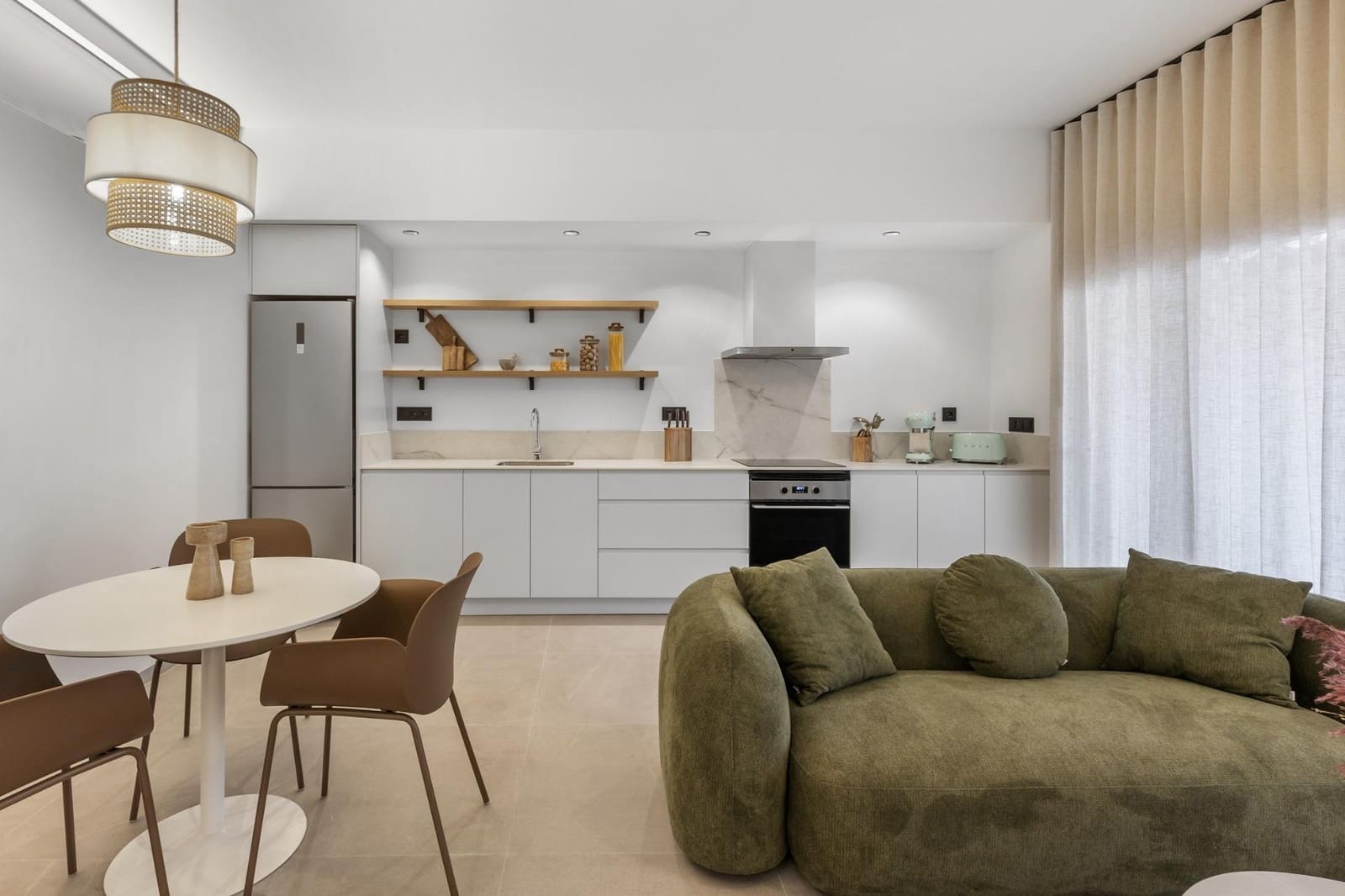 1 sovrum Lägenhet till salu i Torrevieja - 168 000 € (Ref: 9515080)