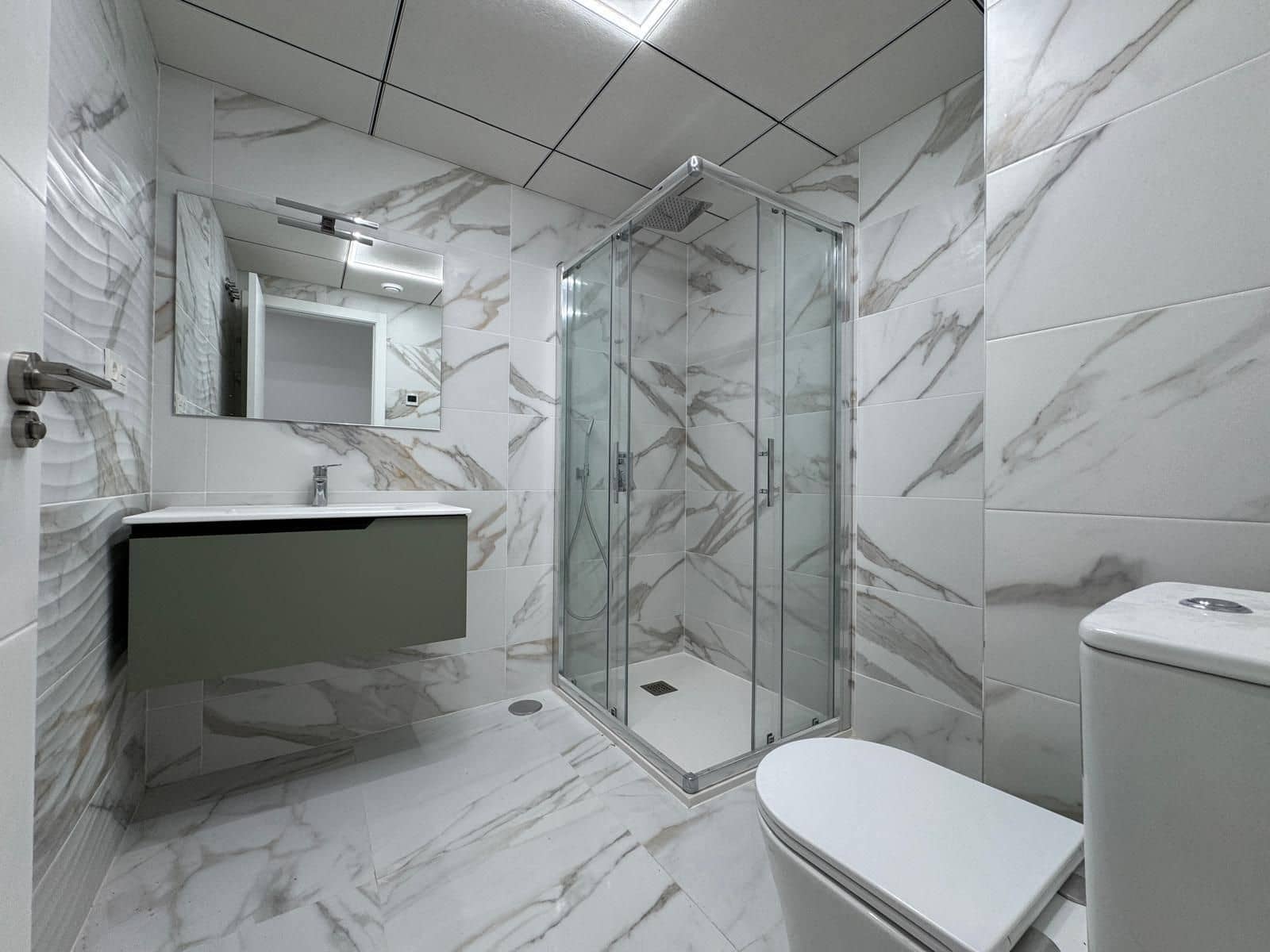 2 bedroom Apartment for sale in Torrevieja - € 228,000 (Ref: 9515194)