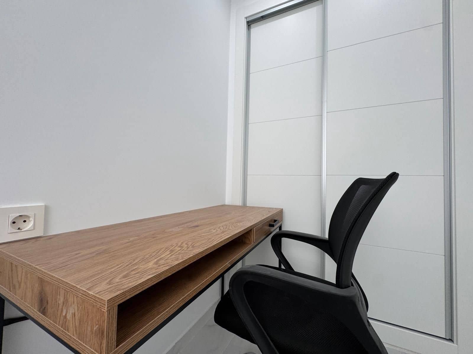 2 bedroom Apartment for sale in Torrevieja - € 228,000 (Ref: 9515194)