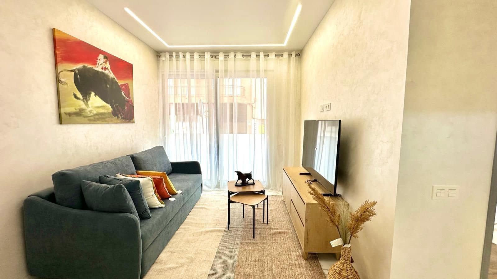 Apartamento de 2 habitaciones en Torrevieja en venta - 250.000 € (Ref: 9515205)