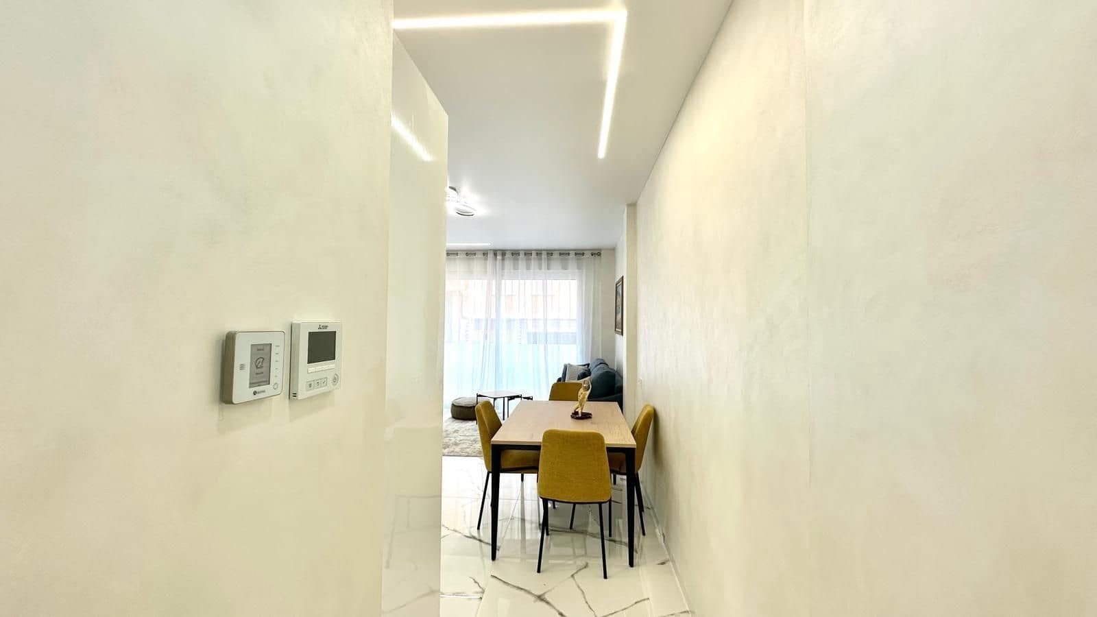 2 makuuhuone Huoneisto myytävänä paikassa Torrevieja - 235 000 € (Ref: 9515206)