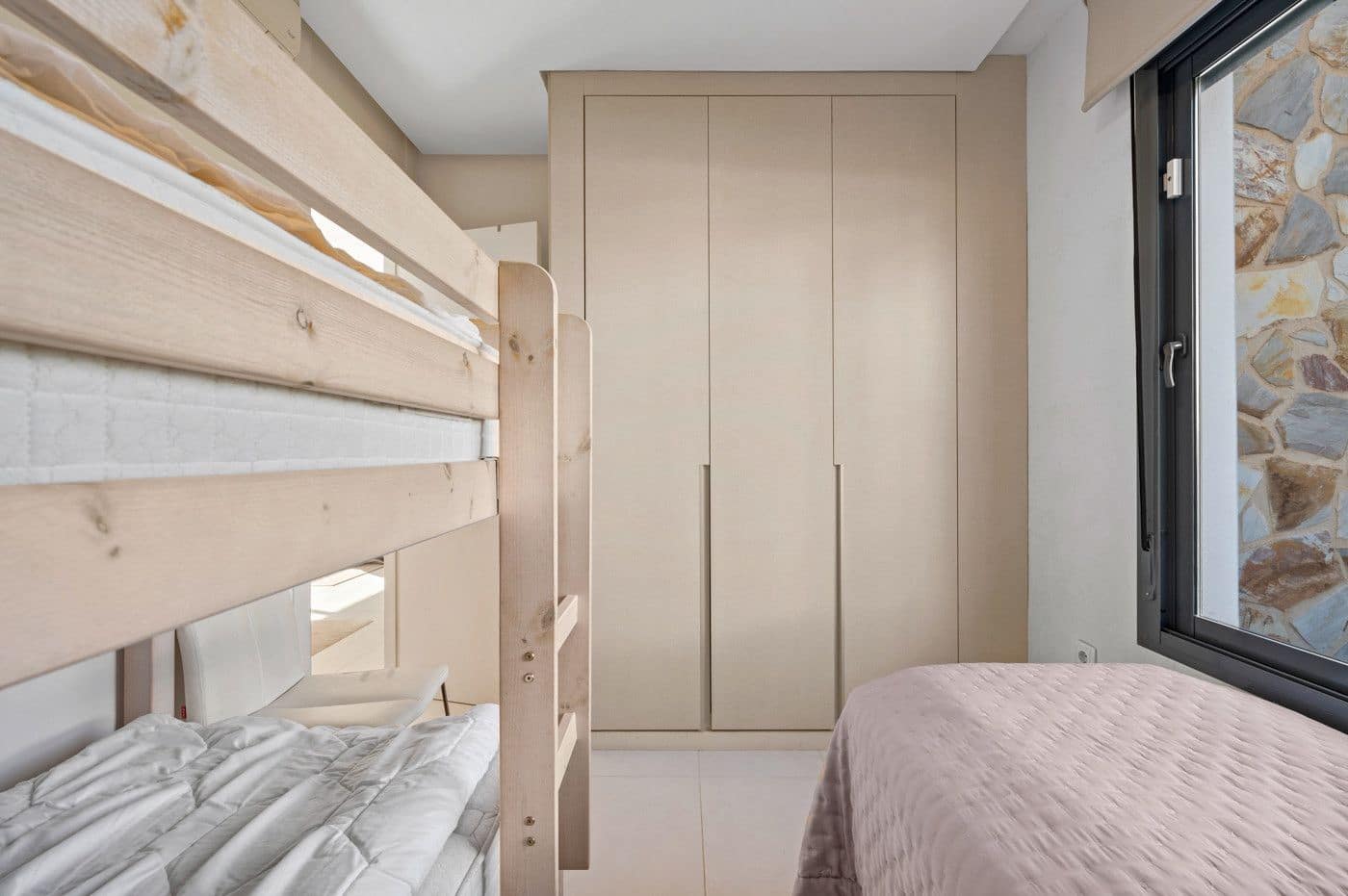 3 bedroom Bungalow for sale in Torrevieja - € 569,000 (Ref: 9515212)