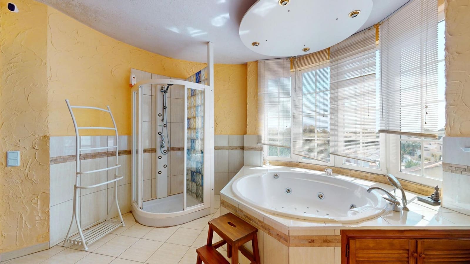 5 Zimmer Villa zu verkaufen in Orihuela Costa mit Pool - 795.000 € (Ref: 9515213)