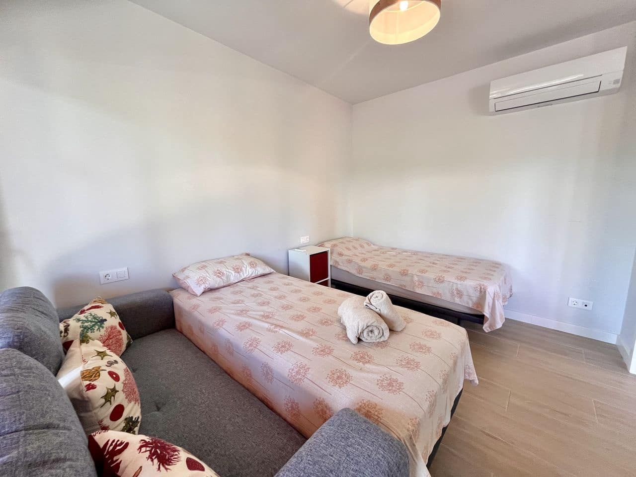 2 Zimmer Apartment zu verkaufen in Orihuela Costa mit Garage - 249.900 € (Ref: 9515219)