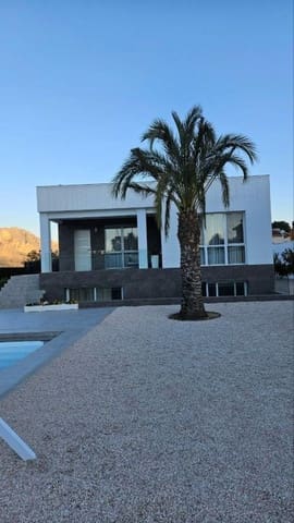 4 bedroom Villa for sale in Orihuela ciudad, Orihuela with pool - € 449,000 (Ref: 9515222)