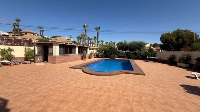7 sypialnia Willa na sprzedaż w Los Balcones - Los Altos, Torrevieja - 930 000 € (Ref: 9515225)