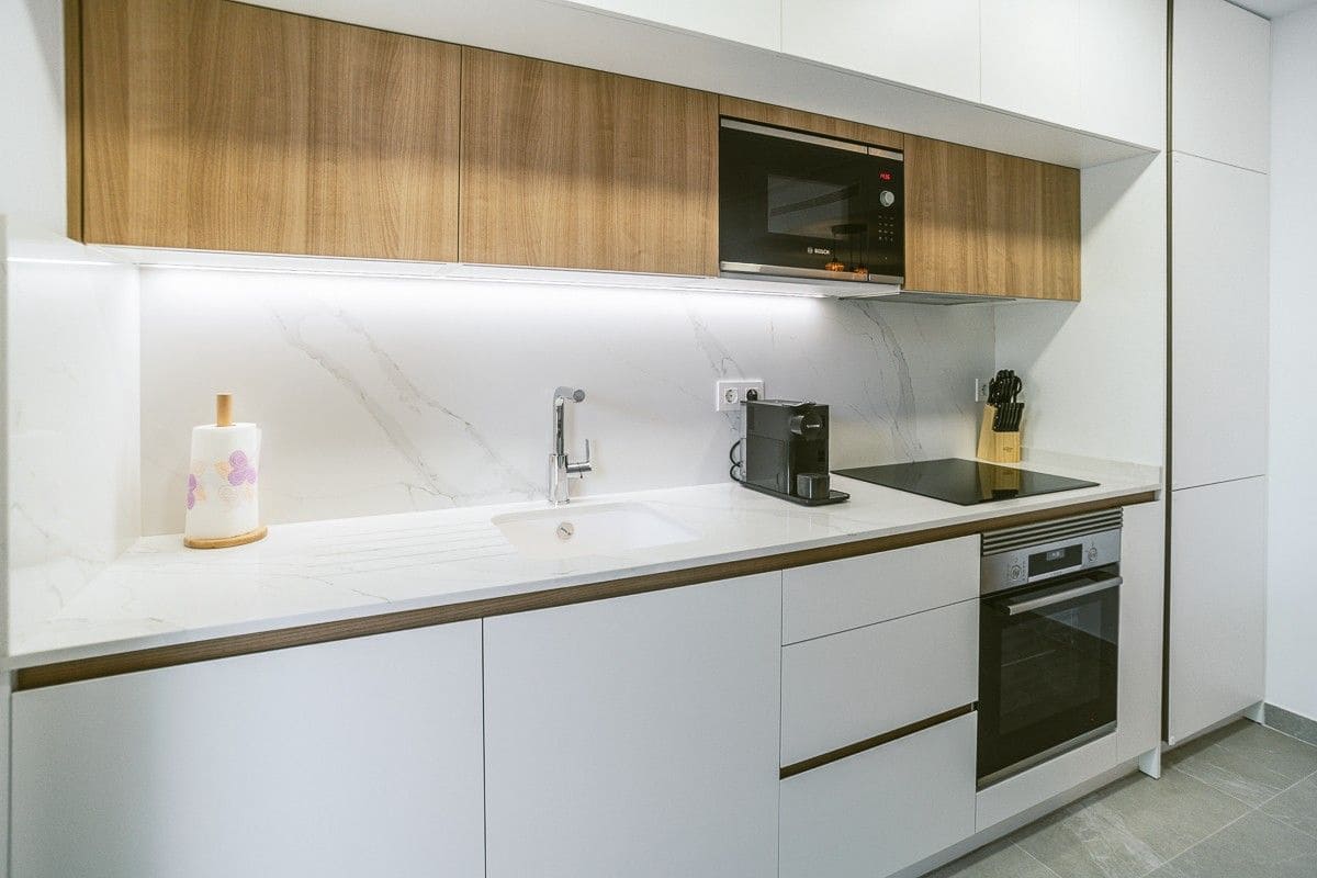 2 soveværelse Lejlighed til salg i Torrevieja med garage - € 290.000 (Ref: 9515251)