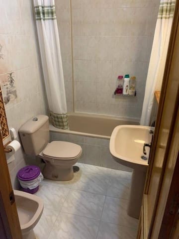 Apartamento de 4 habitaciones en Pueblo Latino, Pilar de la Horadada en venta - 217.000 € (Ref: 9515252)