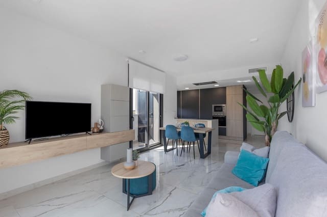 2 makuuhuone Kattohuoneisto myytävänä paikassa Punta Prima, Orihuela - 495 000 € (Ref: 9515287)